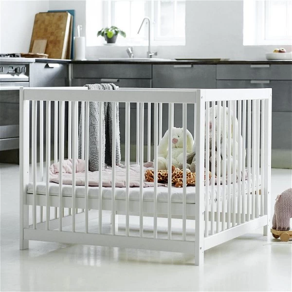 Hoppekids Ida-Marie Laufstall Weiß 80x86 Cm Kiefer Massiv, 3 Höhen Einstellbar 1 Hoppekids Ida-Marie Laufstall Weiß 80x86 Cm Kiefer Massiv, 3 Höhen Einstellbar