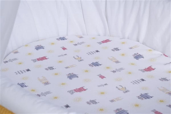 Mionido Stubenwagen Maxi Weiß Pyjamabär Gelb Mit Garnierung, Matratze Und Matratzenbezug 3 Mionido Stubenwagen Maxi Weiß Pyjamabär Gelb Mit Garnierung, Matratze Und Matratzenbezug – Bild 3