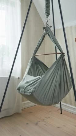 Moonboon Ökologische Federwiegen-Set Seagrass Mit Motor, Gestell Grau & Kokos-Einleger -Geschäft Für Babyprodukte moonboon hammock 09 2