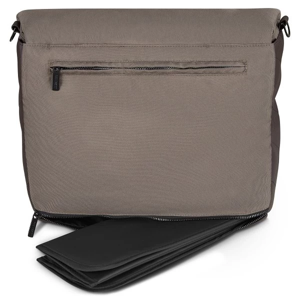 ABC Design Salsa 4 Air Kinderwagen Starter-Set Cream Pure Mit Autositz, Wickeltasche, Fußsack Und Mehr 11 ABC Design Salsa 4 Air Kinderwagen Starter-Set Cream Pure Mit Autositz, Wickeltasche, Fußsack Und Mehr – Bild 11